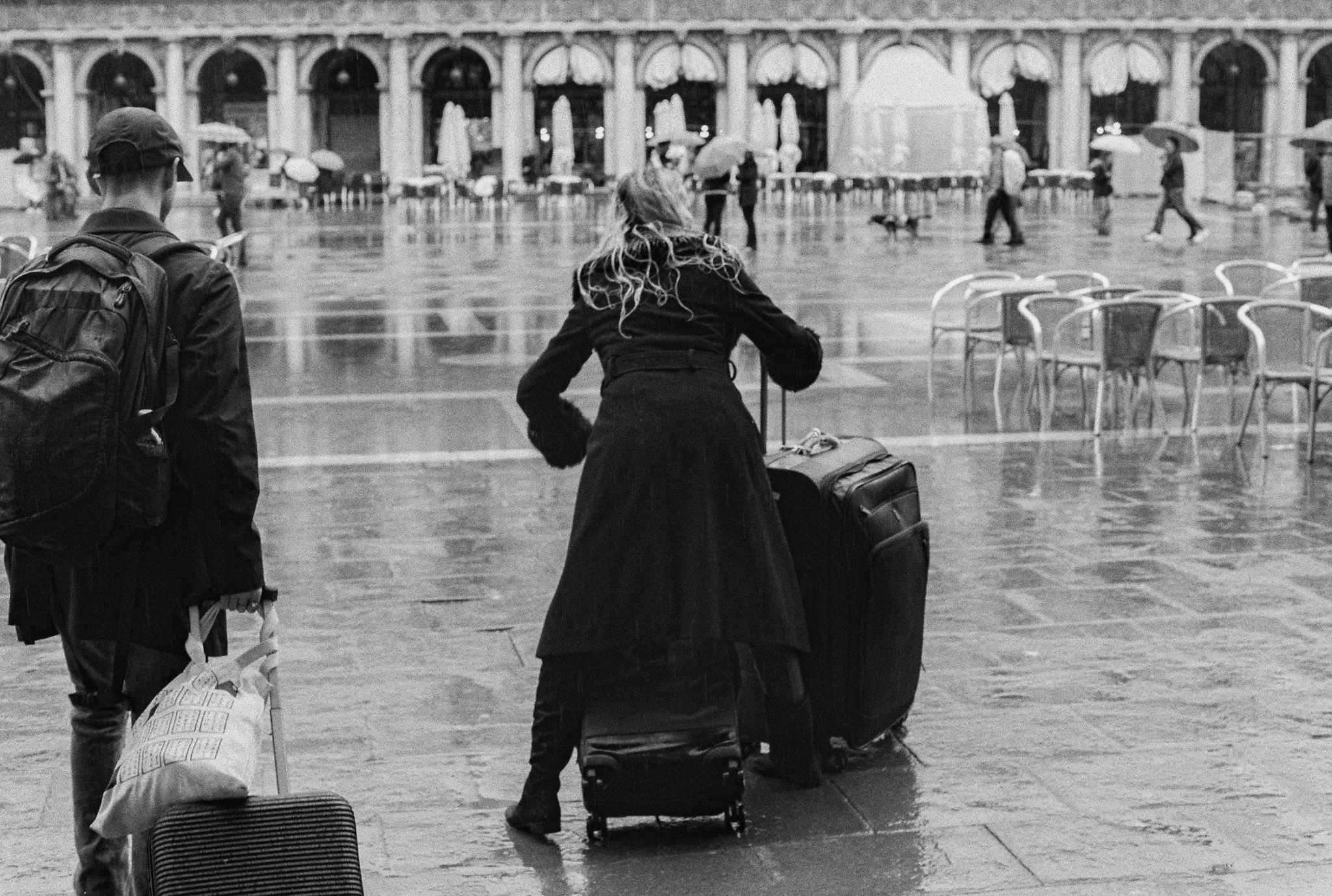Clumsy people in Piazza San Marco